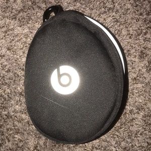Beats solo 3 wireless